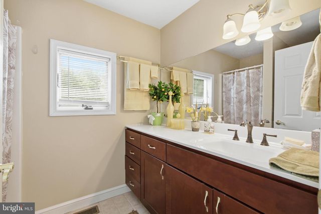 2895 TABLE ROCK RD, Biglerville, PA 17307