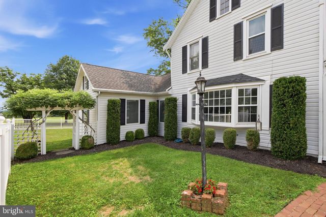 2895 TABLE ROCK RD, Biglerville, PA 17307