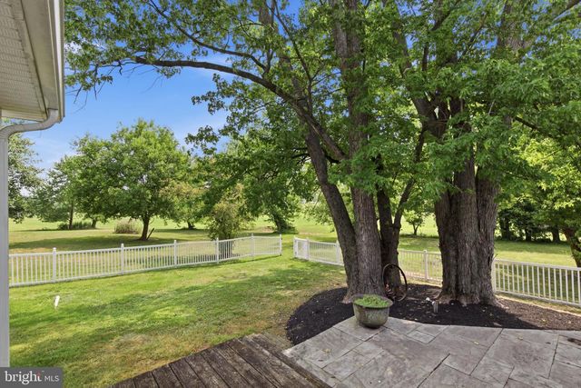 2895 TABLE ROCK RD, Biglerville, PA 17307