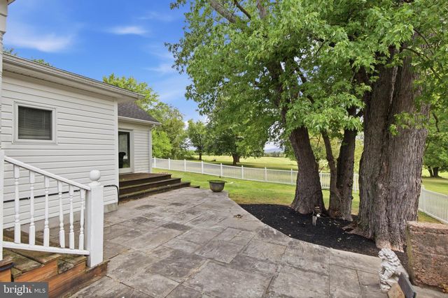 2895 TABLE ROCK RD, Biglerville, PA 17307