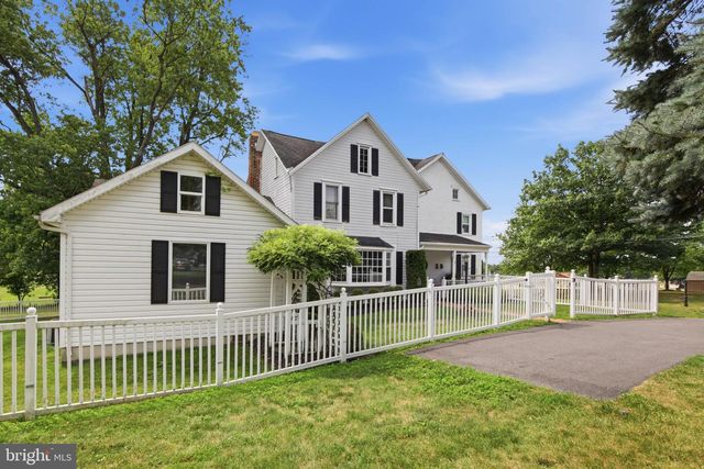 2895 TABLE ROCK RD, Biglerville, PA 17307