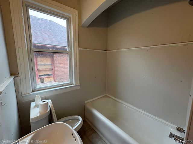 3014 Sturtevant Street, Detroit, MI 48206