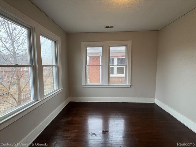 3014 Sturtevant Street, Detroit, MI 48206