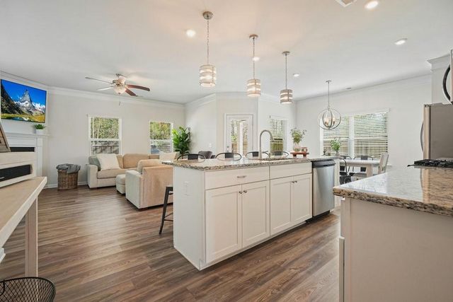 162 Bryon Lane, Acworth, GA 30102