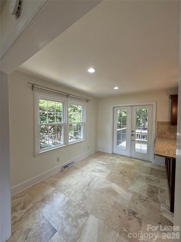 3927 Sharon View Road, Charlotte, NC 28226