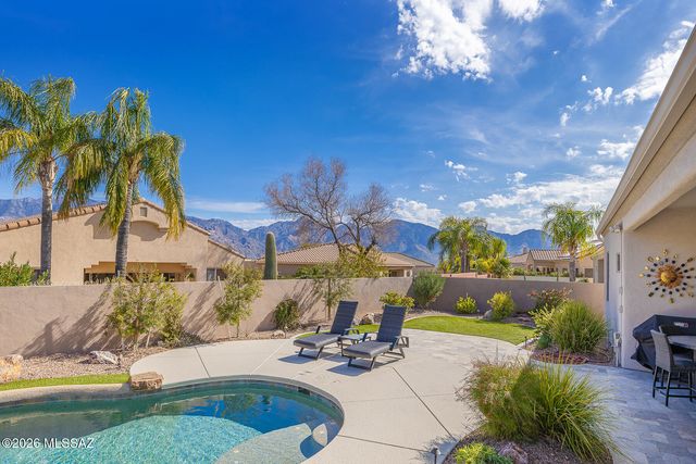 13876 N Silvercreek Place, Oro Valley, AZ 85755