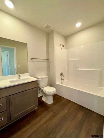 541 W Corsac Road, Lincoln, NE 68523