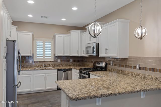 26239 N 166th Avenue, Surprise, AZ 85387