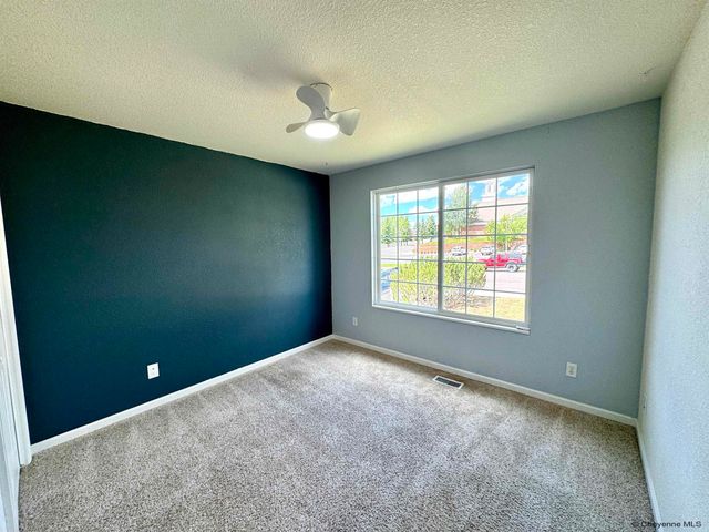 3310 HAYFORD AVE, Laramie, WY 82072