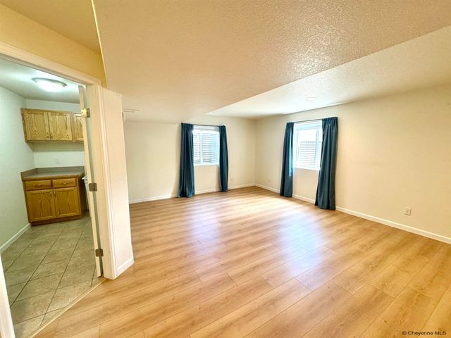 3310 HAYFORD AVE, Laramie, WY 82072