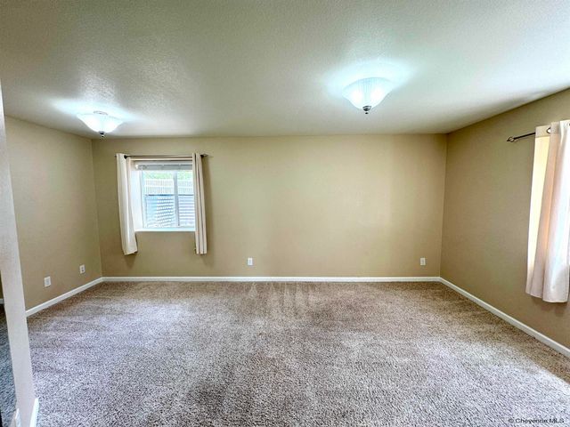3310 HAYFORD AVE, Laramie, WY 82072