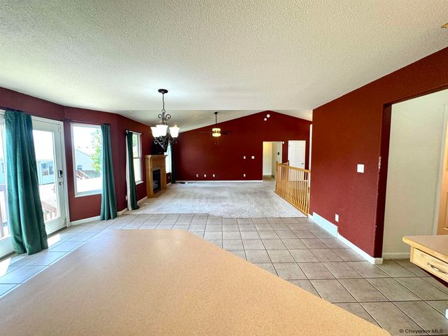 3310 HAYFORD AVE, Laramie, WY 82072