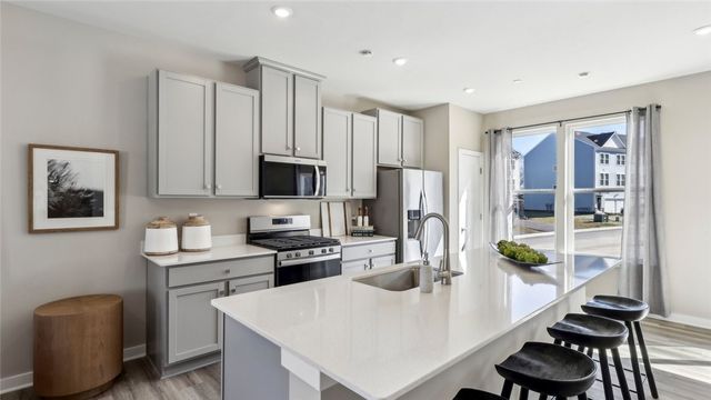 766 Olivia Street, Collier Twp, PA 15205