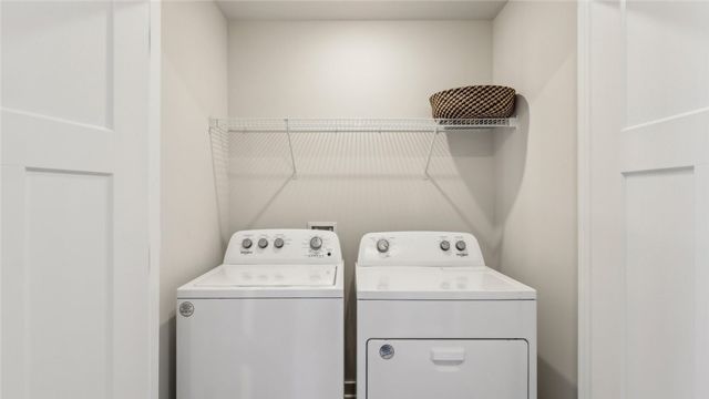 766 Olivia Street, Collier Twp, PA 15205