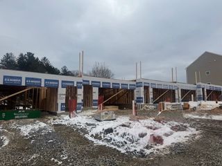 766 Olivia Street, Collier Twp, PA 15205