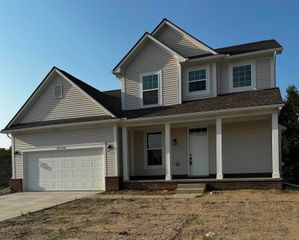 26326 Pine Gate Avenue, Chesterfield, MI 48051