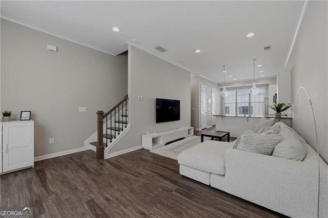 633 Broadview Place, Atlanta, GA 30324