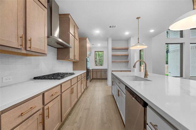 407 Wagyu Trail, New Caney, TX 77357