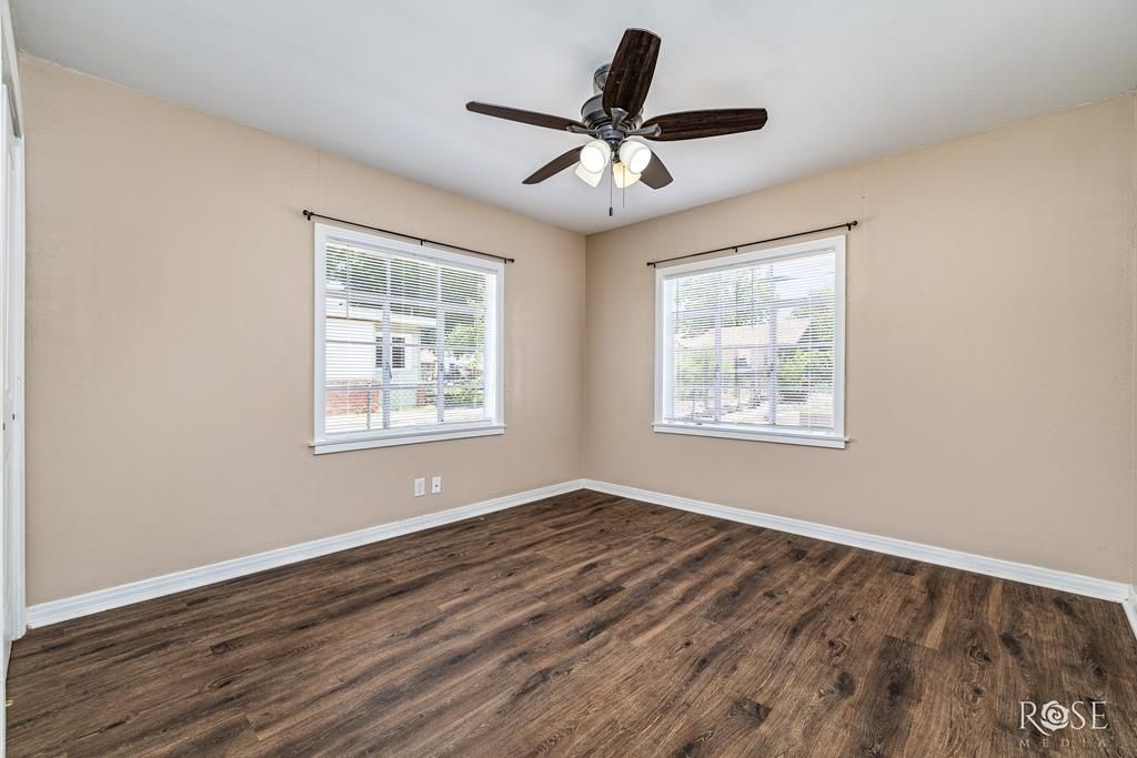 Image 13 of property listing at 2105 Coleman St, San Angelo, TX 76901