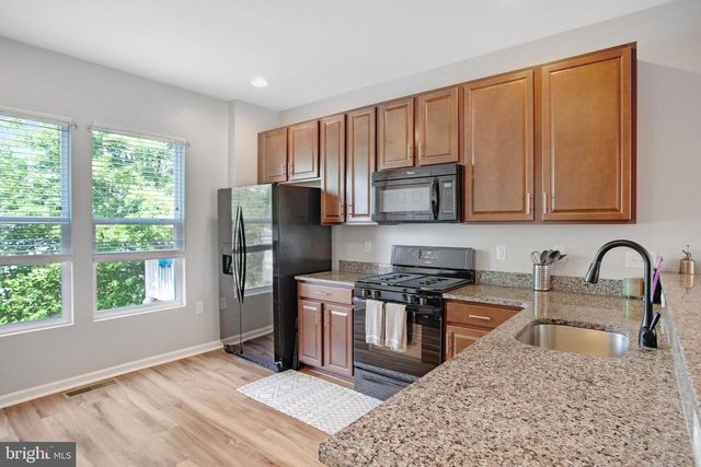 17141 GIBSON MILL RD, Dumfries, VA 22026