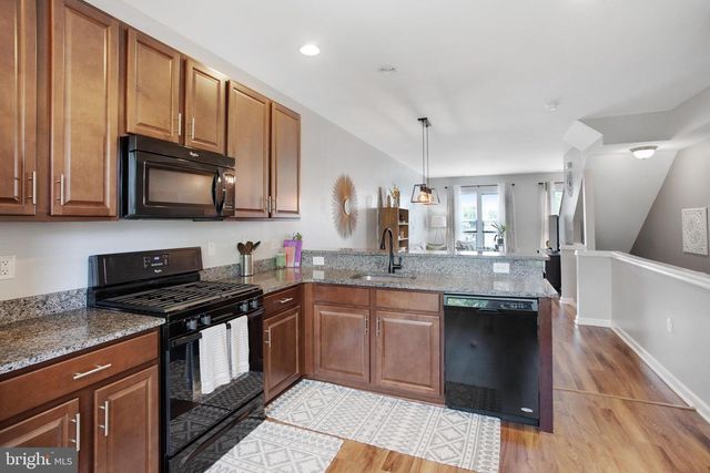 17141 GIBSON MILL RD, Dumfries, VA 22026
