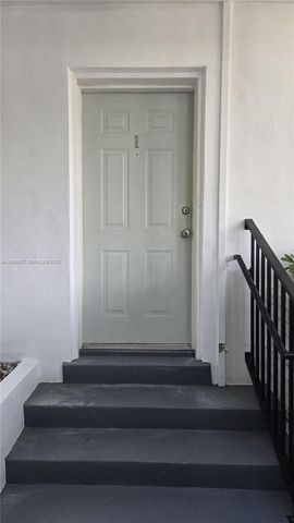 9473 Abbott Ave 1, Surfside, FL 33154