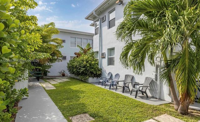 9473 Abbott Ave 1, Surfside, FL 33154