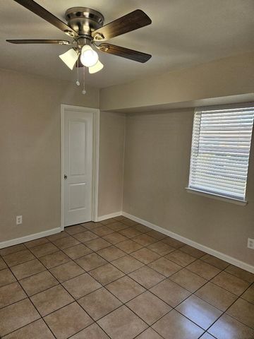 3511 Casa Ridge Drive, Mesquite, TX 75150