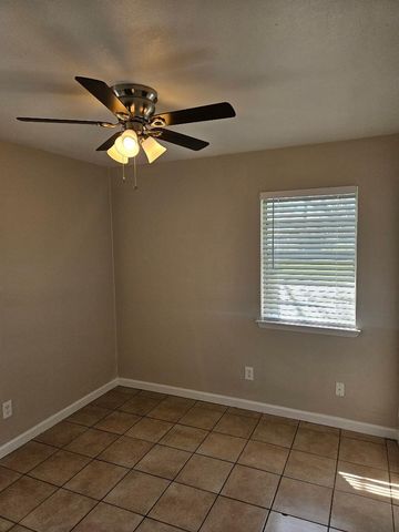 3511 Casa Ridge Drive, Mesquite, TX 75150