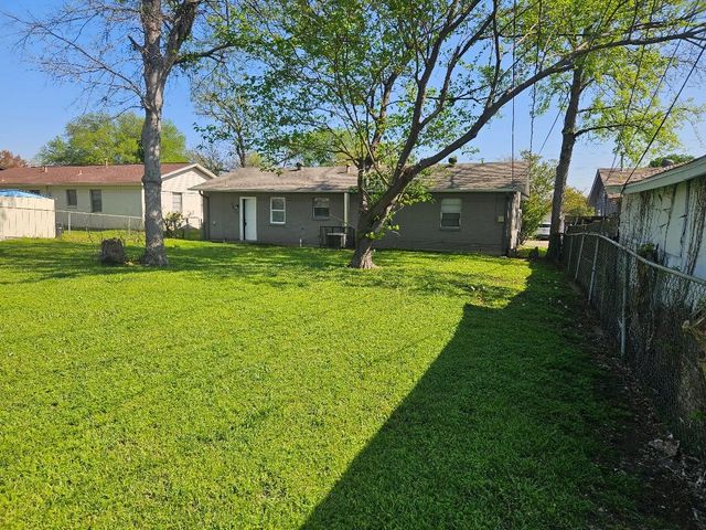 3511 Casa Ridge Drive, Mesquite, TX 75150