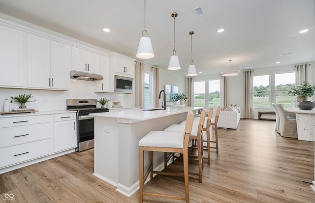 834 Daisy Street, Greenwood, IN 46143