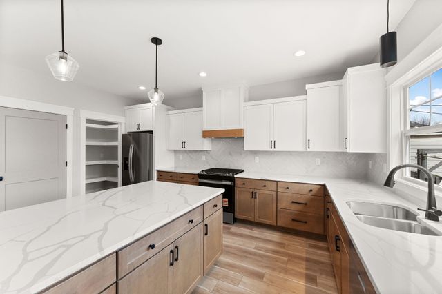 1719 Atchison Avenue, Whiting, IN 46394