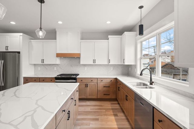 1719 Atchison Avenue, Whiting, IN 46394