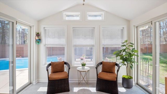 4 Wallace Drive, Merrimack, NH 03054