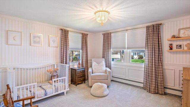 4 Wallace Drive, Merrimack, NH 03054