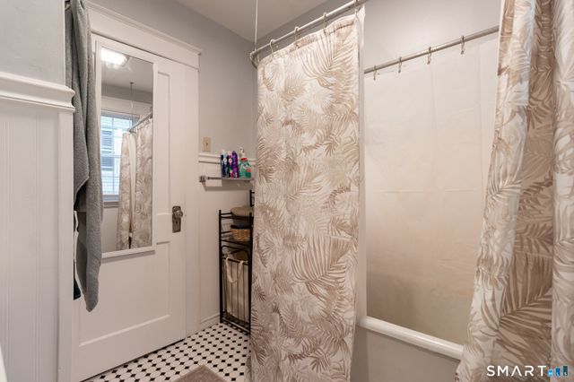 76 Gridley Street 2nd floor, Bristol, CT 06010