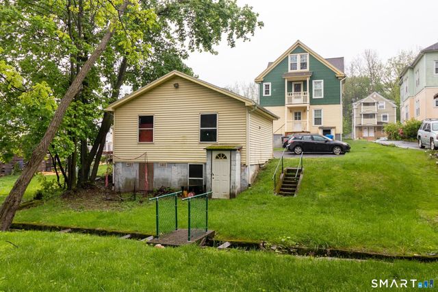 76 Gridley Street 2nd floor, Bristol, CT 06010