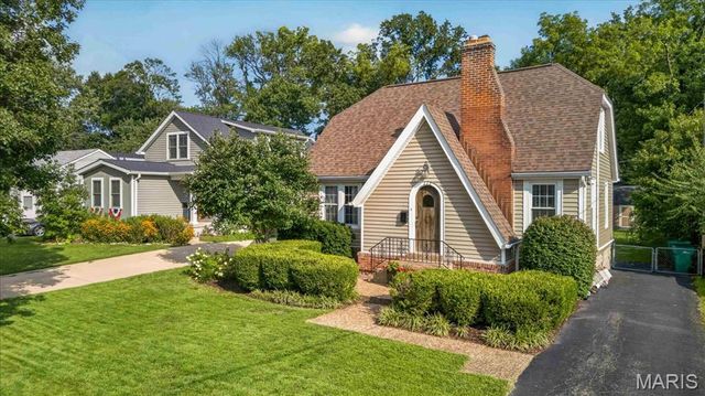 222 Central Avenue, Webster Groves, MO 63119