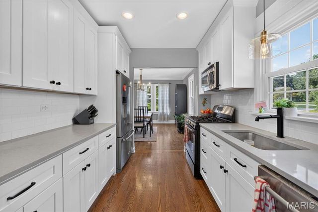 222 Central Avenue, Webster Groves, MO 63119