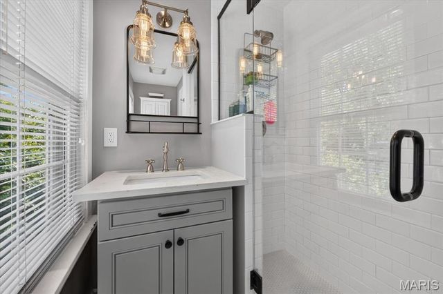 222 Central Avenue, Webster Groves, MO 63119
