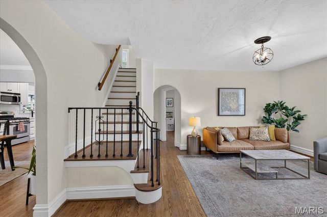 222 Central Avenue, Webster Groves, MO 63119