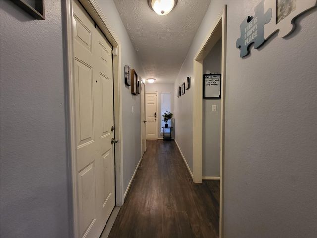 9406 Walnut Glen Drive, Houston, TX 77064
