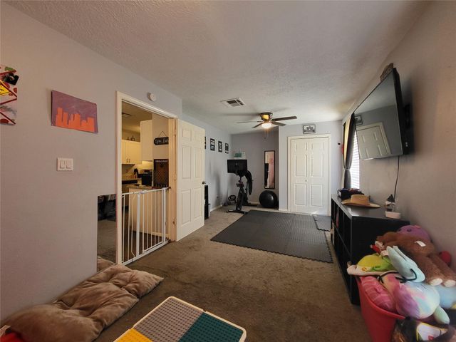 9406 Walnut Glen Drive, Houston, TX 77064