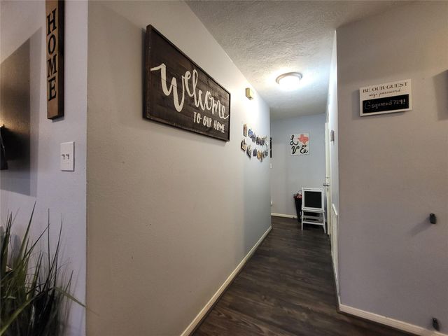 9406 Walnut Glen Drive, Houston, TX 77064
