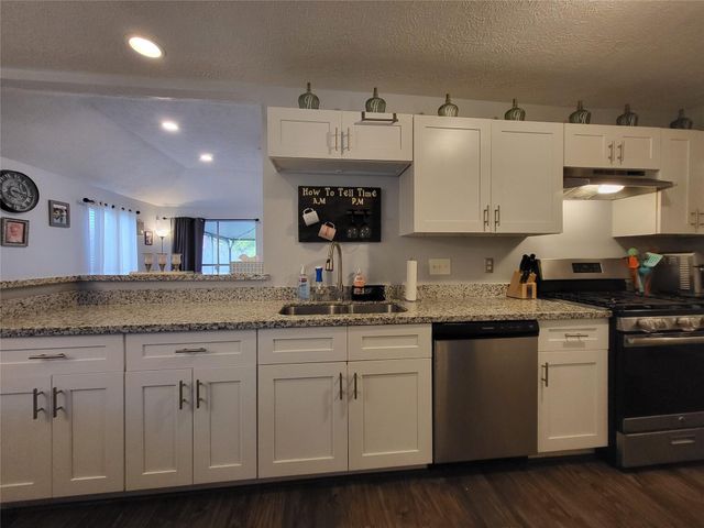 9406 Walnut Glen Drive, Houston, TX 77064
