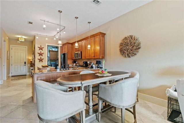 3944 Todd Lane 604, Gulf Shores, AL 36542