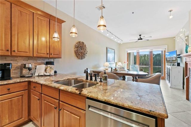 3944 Todd Lane 604, Gulf Shores, AL 36542