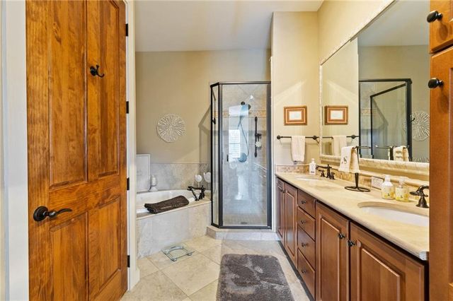 3944 Todd Lane 604, Gulf Shores, AL 36542