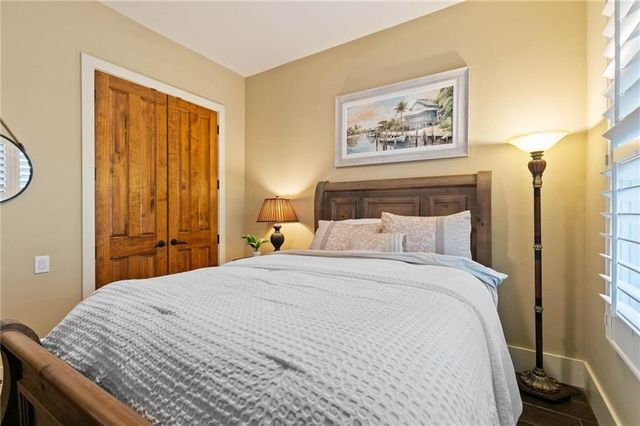 3944 Todd Lane 604, Gulf Shores, AL 36542