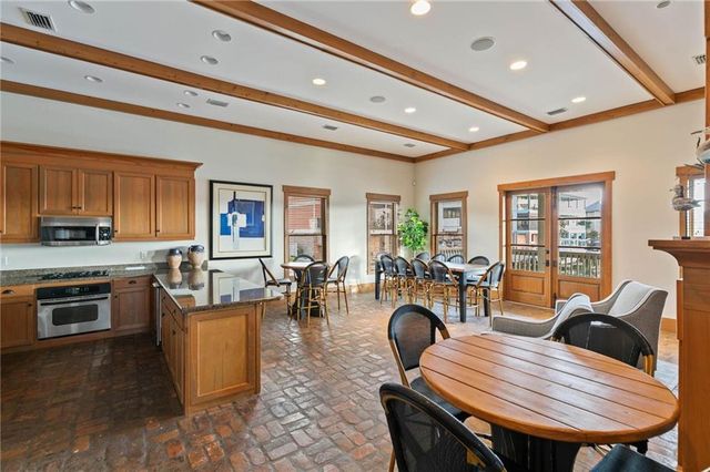 3944 Todd Lane 604, Gulf Shores, AL 36542